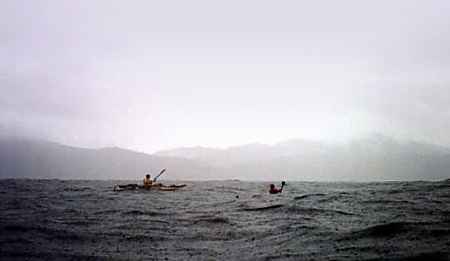 Right; Yoneda, Left; Kohno (September 4, near by Arasaki, Kushima-city)