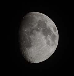 Moon picture (link with large format JPEG image)