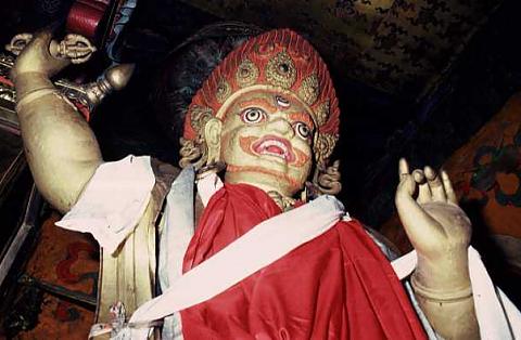 budah2.jpg (29135 ???)