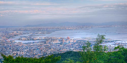 風吹岩から大阪湾を望む